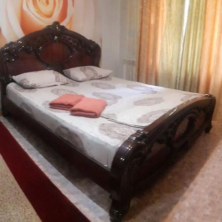 Иляева 66 Парк Кен Баба Chimkent Extérieur photo